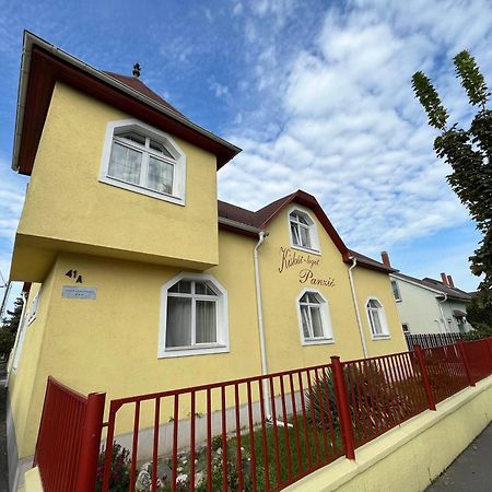Kiskut Liget Pension Gyor Exterior photo
