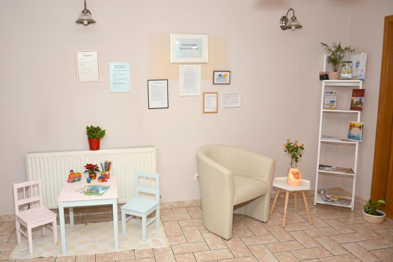 Kiskut Liget Pension Gyor Exterior photo
